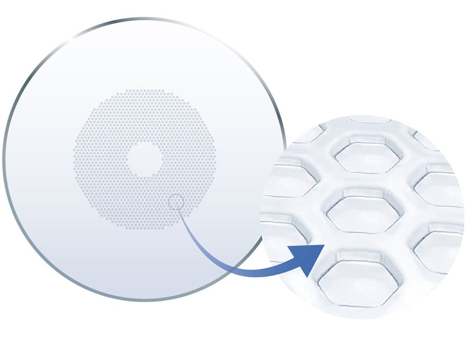 Enlarged image of the lens showing the honeycomb structure